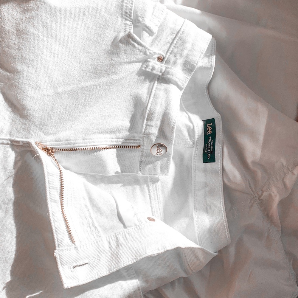 lee relaxed fit straight leg mid rise
